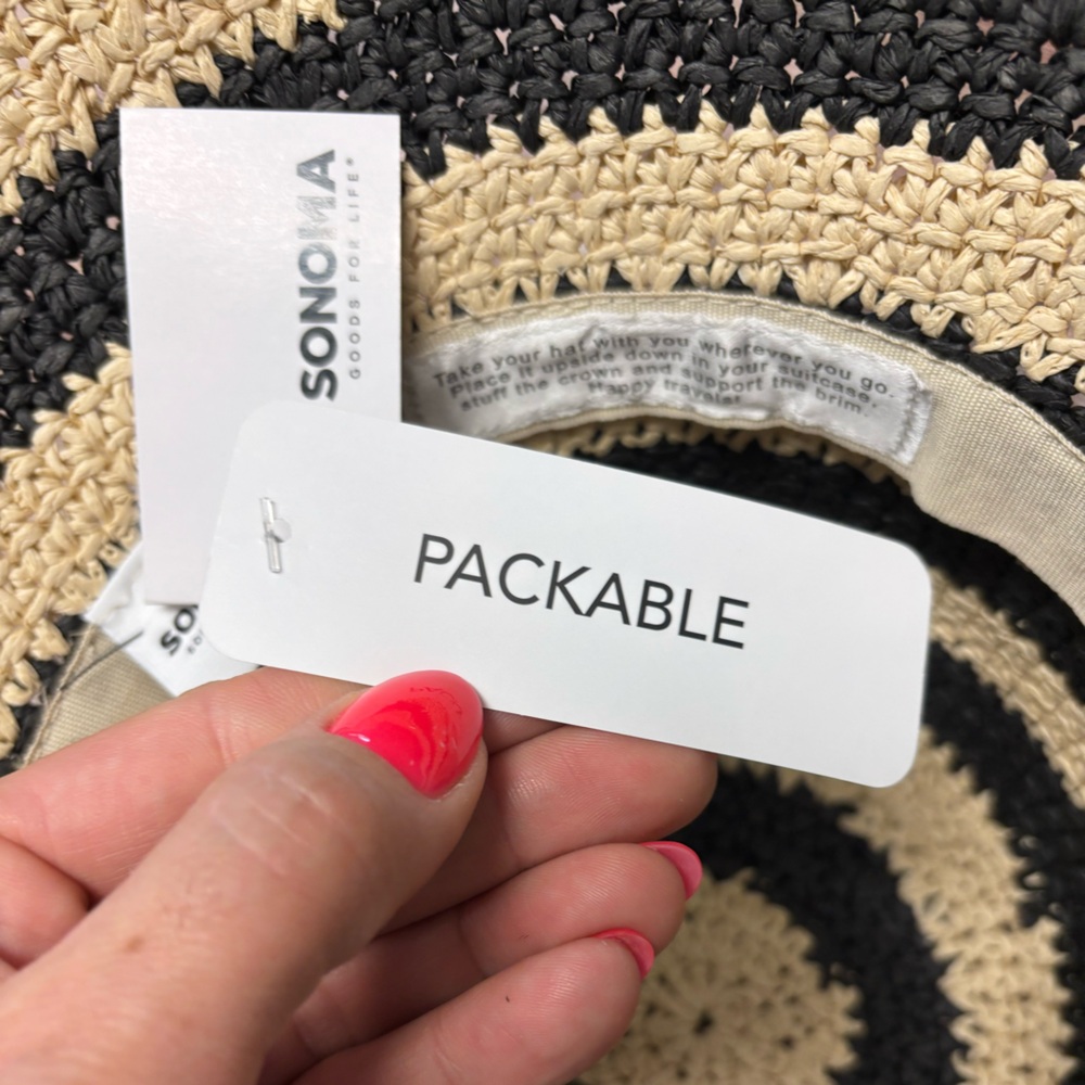Sonoma | NWT Pattern Cloche Hat Black Cream Packable Adjustable Straw Summer - Picture 6 of 6
